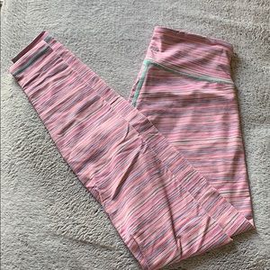 Lululemon pink leggings
